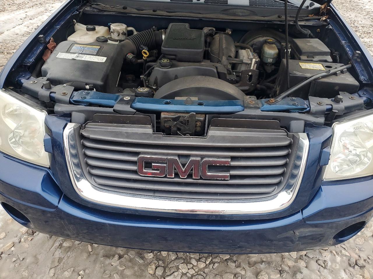 2002 GMC ENVOY photo 12