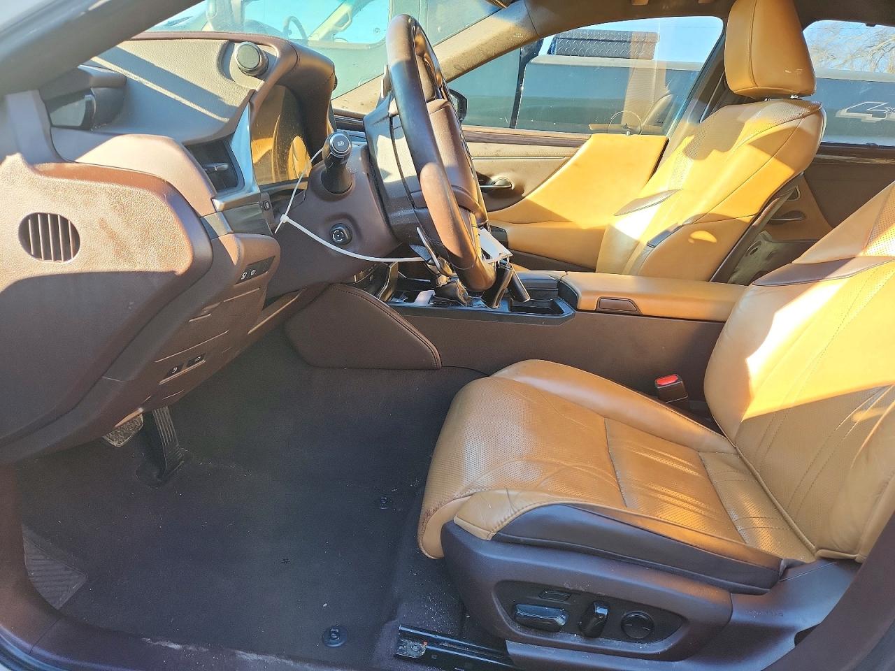 2019 LEXUS ES 350 photo 7