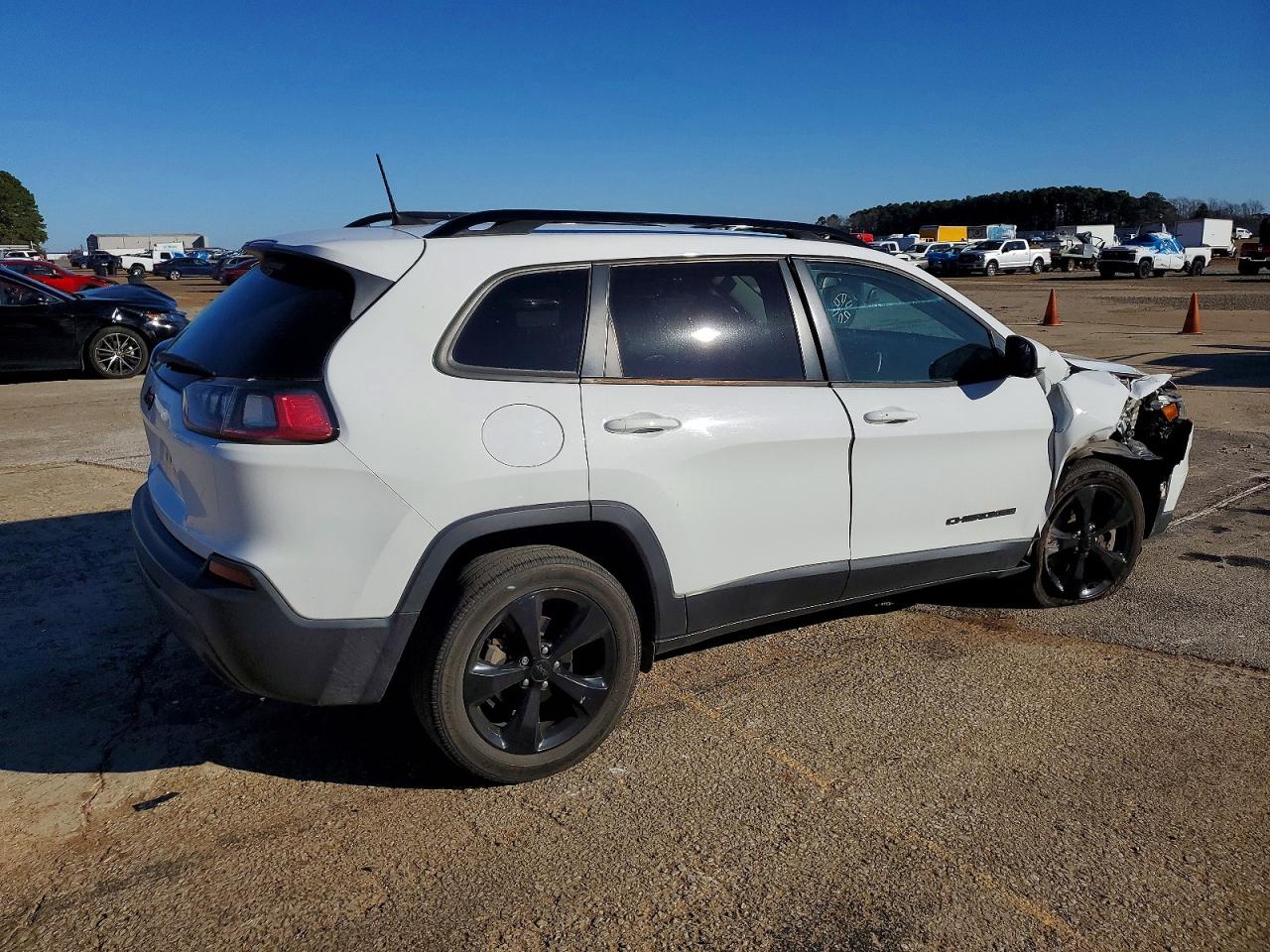 2019 JEEP CHEROKEE LATITUDE PLUS photo 3