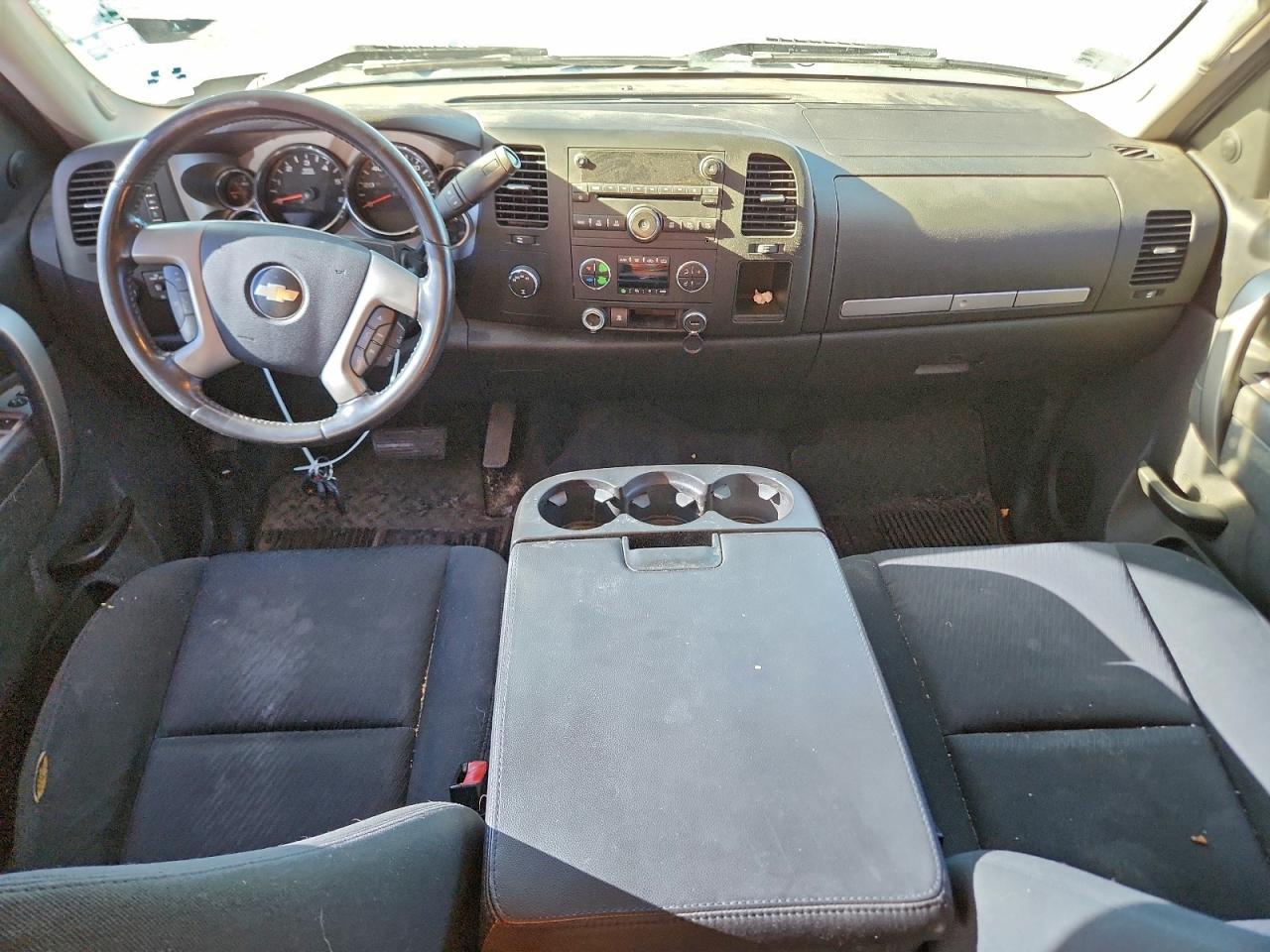 2010 CHEVROLET SILVERADO K1500 LT photo 8
