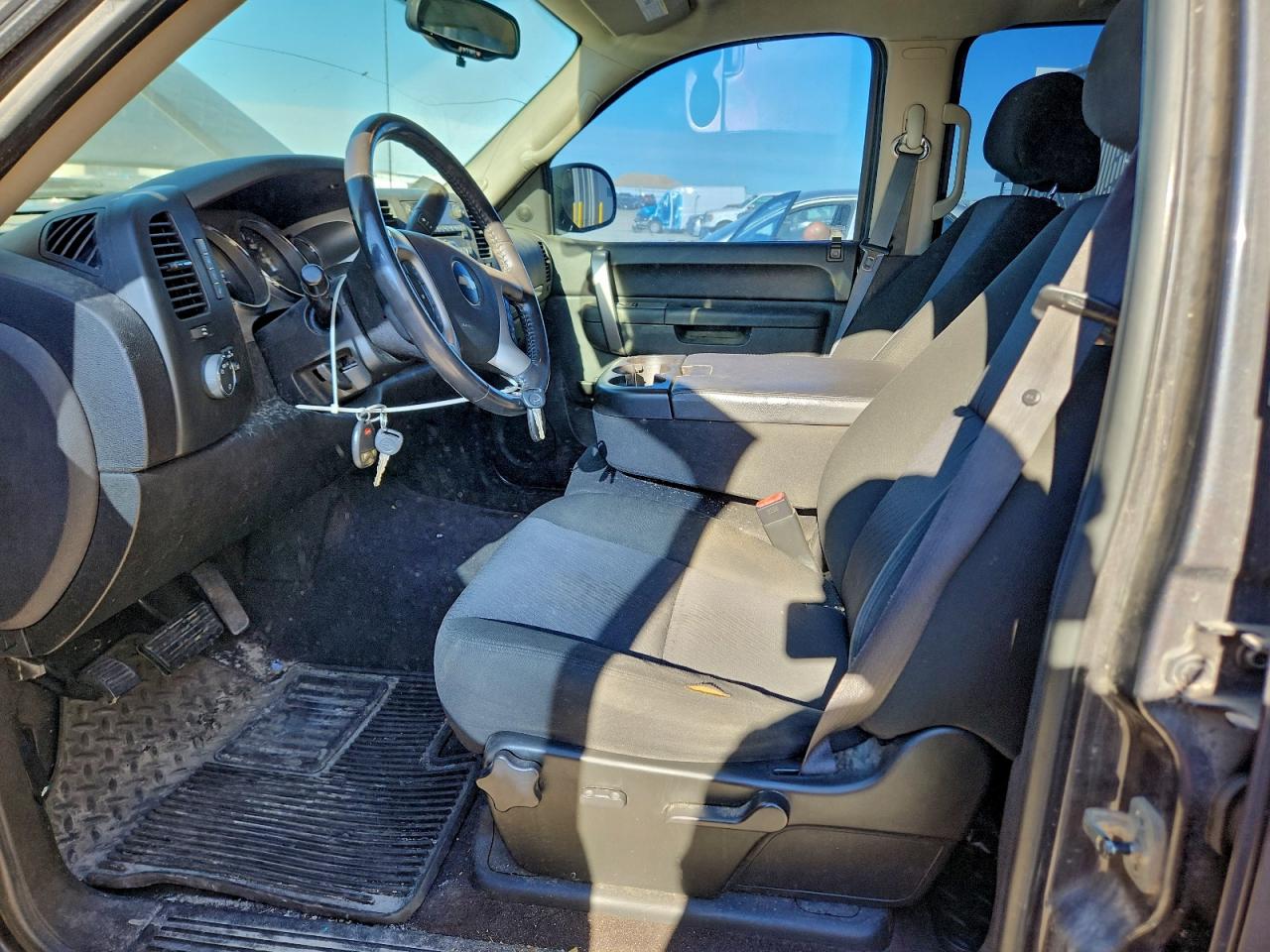 2010 CHEVROLET SILVERADO K1500 LT photo 7