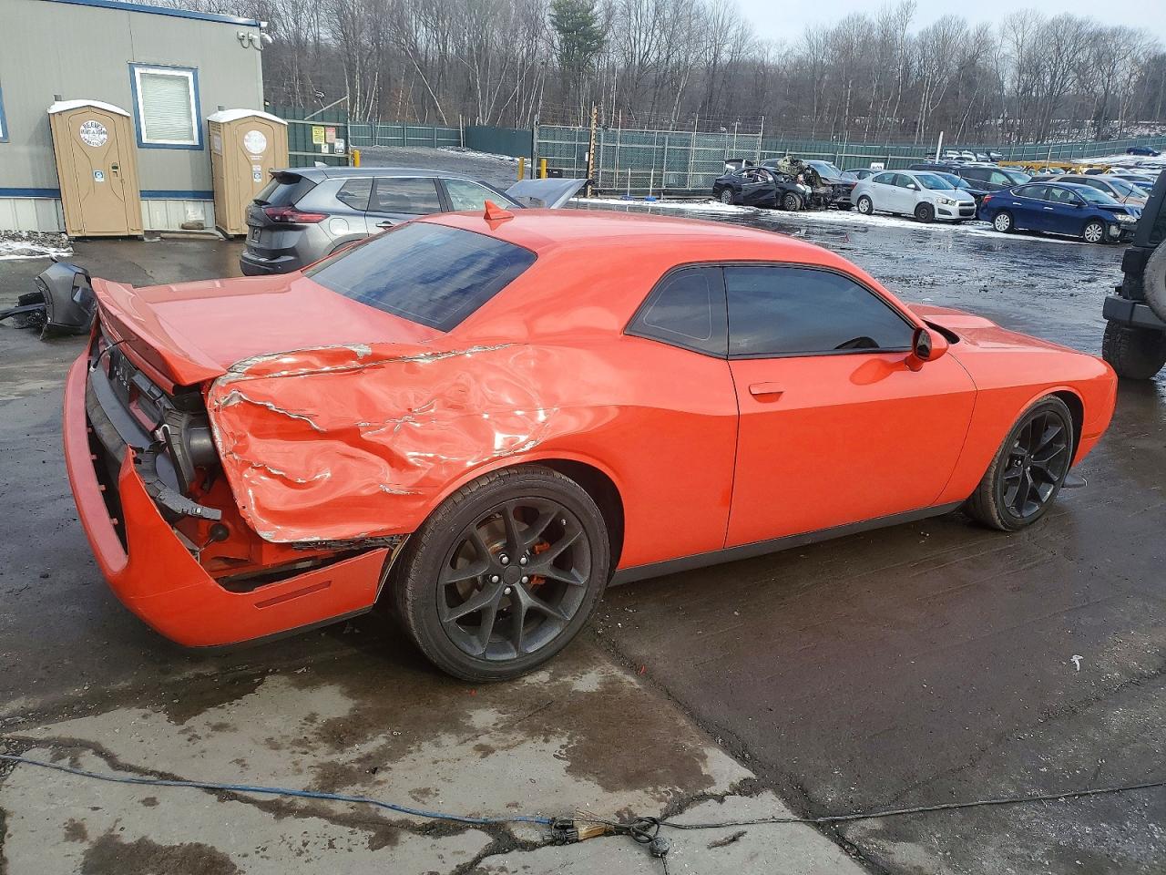 2022 DODGE CHALLENGER GT photo 3