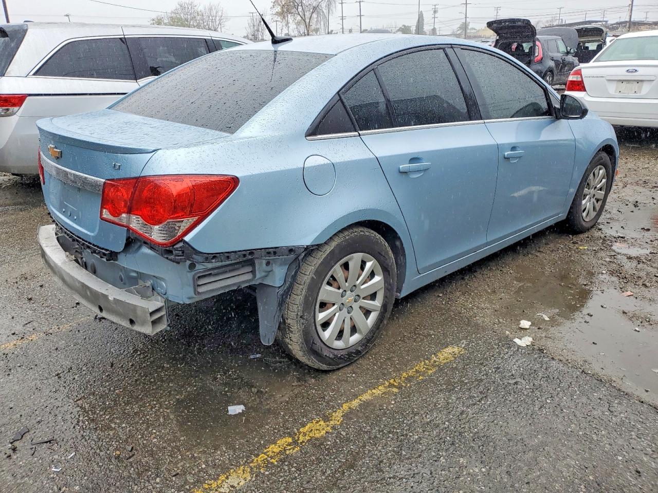 2011 CHEVROLET CRUZE LS photo 5