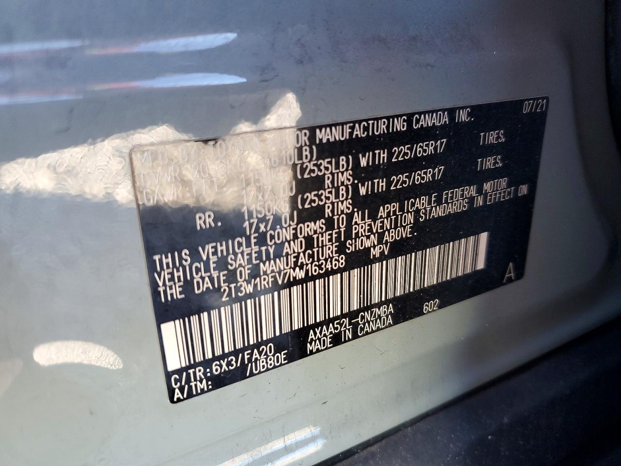 2021 TOYOTA RAV4 XLE photo 13