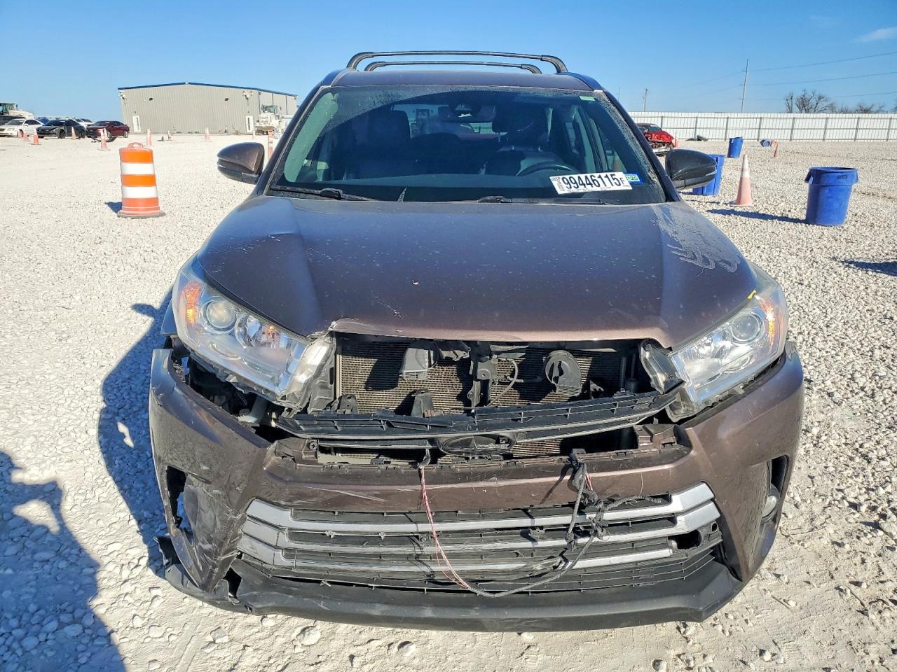 2018 TOYOTA HIGHLANDER SE photo 5