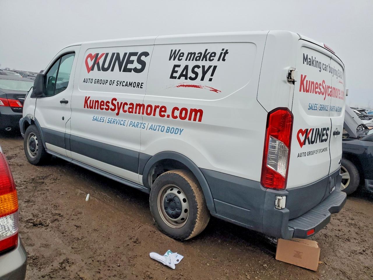 2018 FORD TRANSIT T-150 photo 2