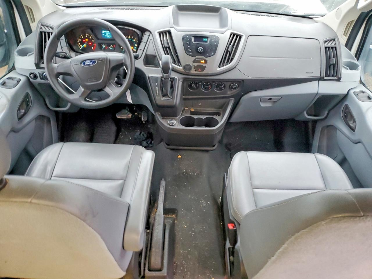 2018 FORD TRANSIT T-150 photo 8
