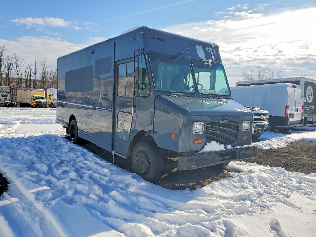 2020 FREIGHTLINER MT 45G DELIVERY TRUCK photo 4