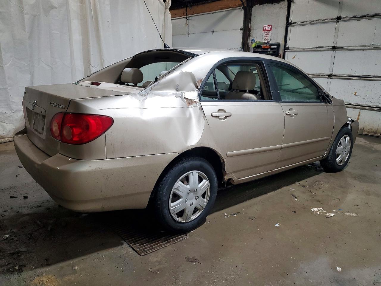 2007 TOYOTA COROLLA CE photo 3