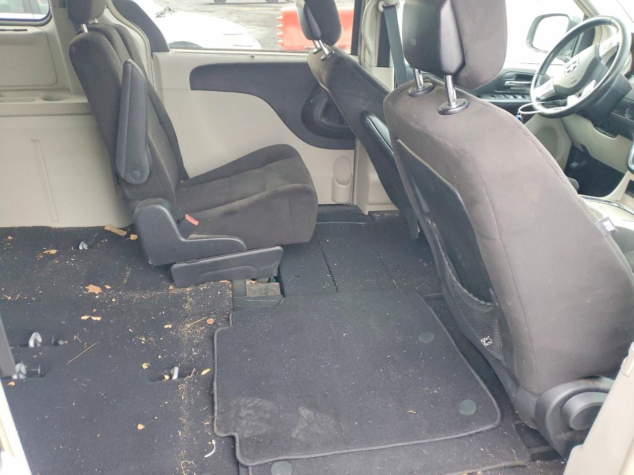 2013 DODGE GRAND CARAVAN CREW photo 11