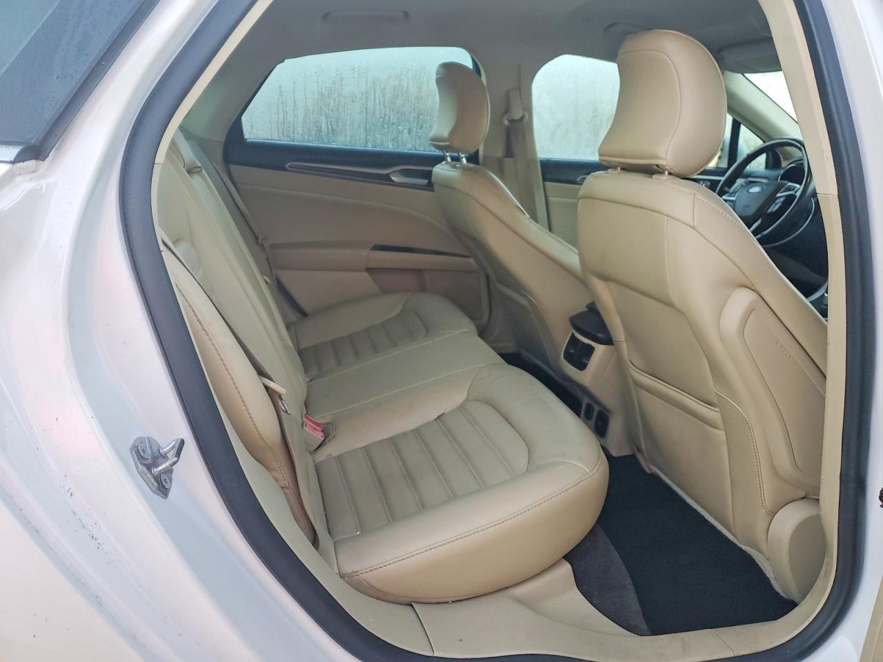 2015 FORD FUSION SE PHEV photo 10