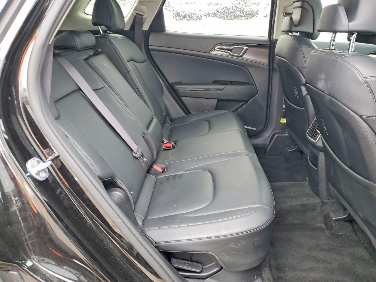 2023 KIA SPORTAGE EX photo 11
