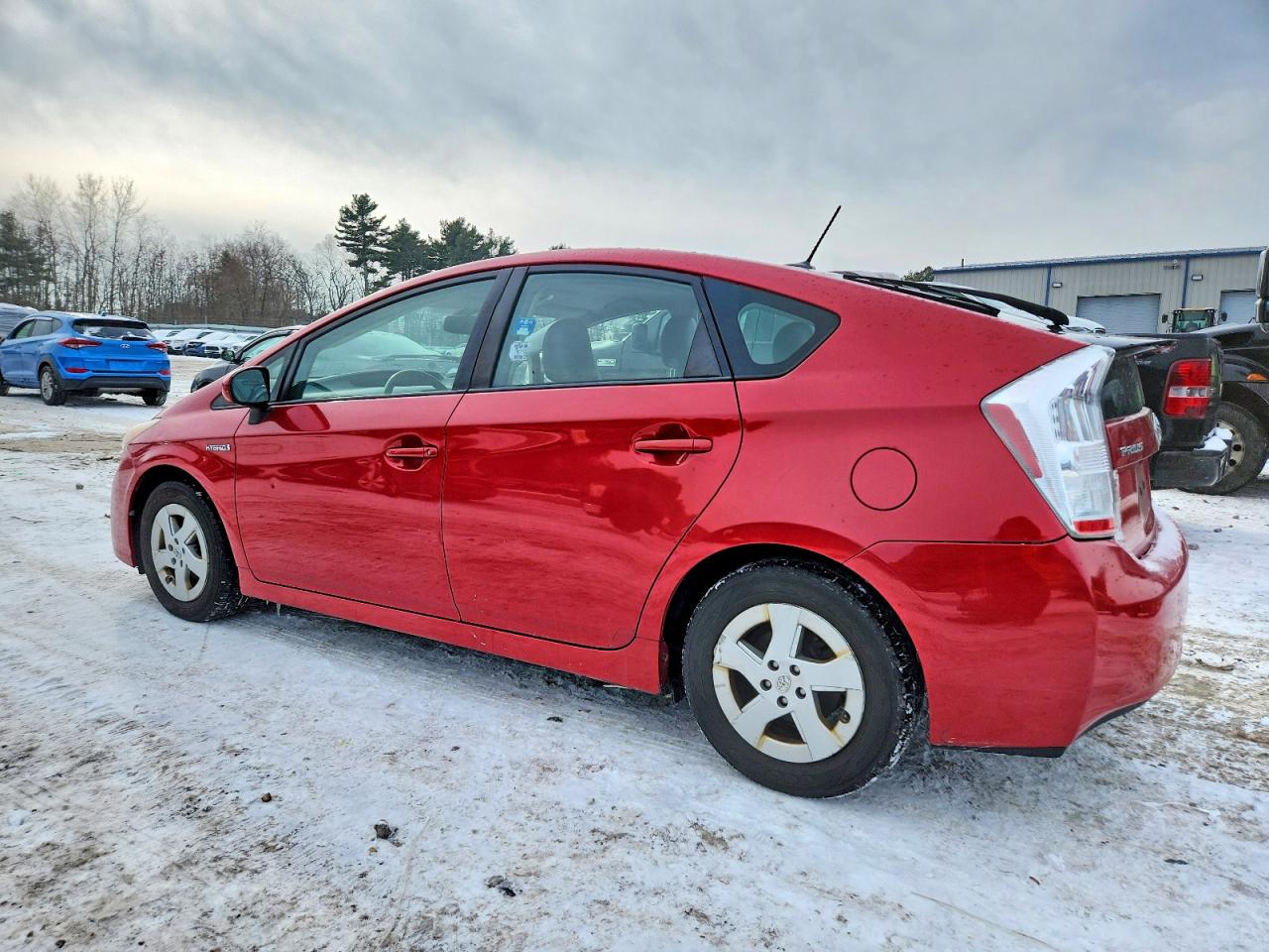 2011 TOYOTA PRIUS photo 2