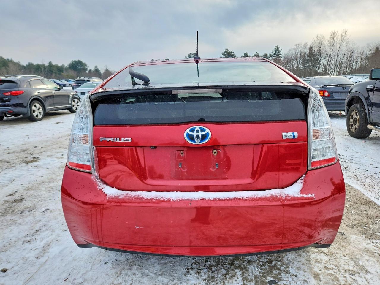 2011 TOYOTA PRIUS photo 6