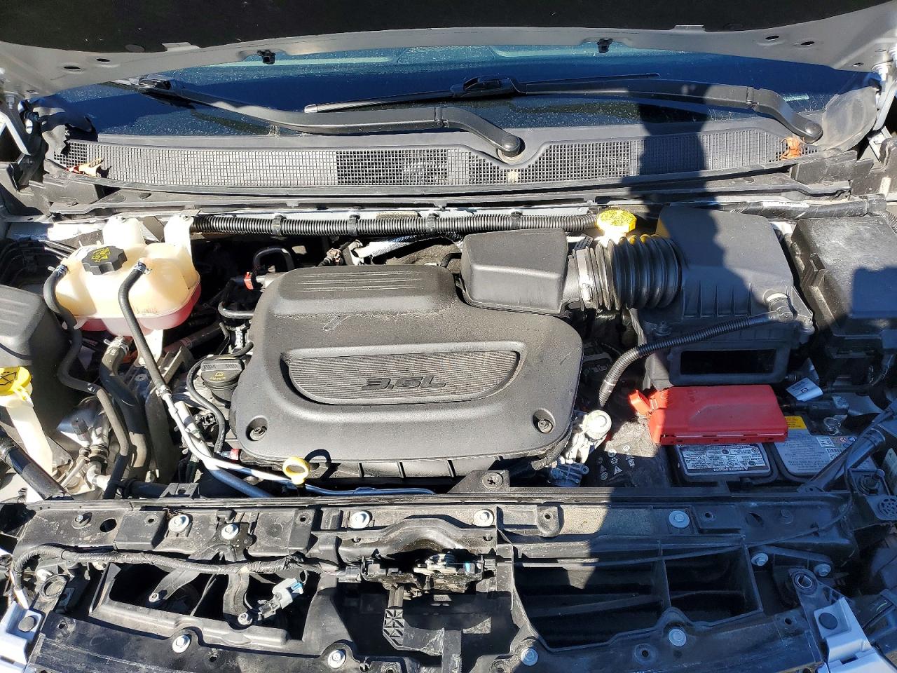 2023 CHRYSLER PACIFICA TOURING L photo 12