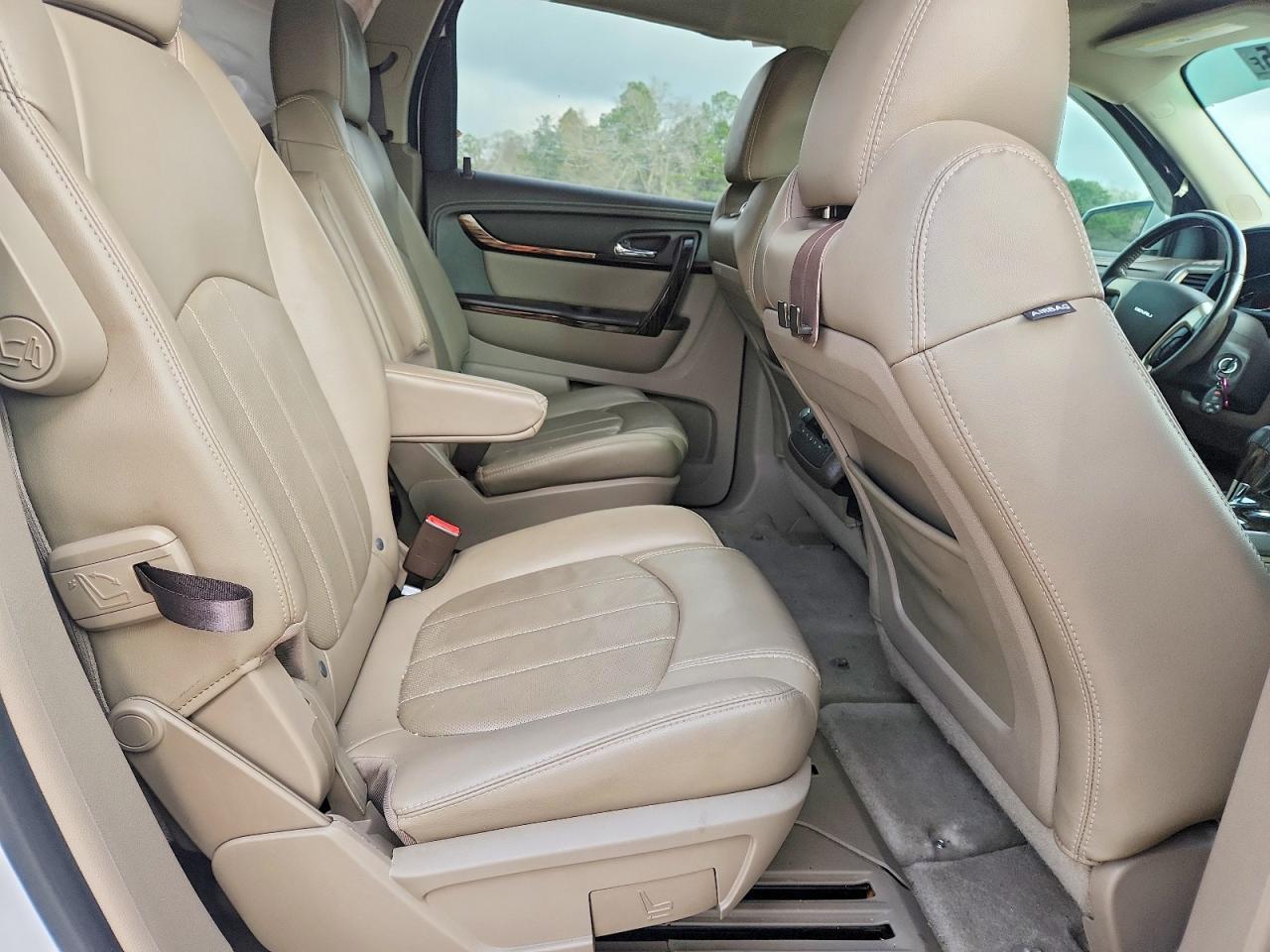 2016 GMC ACADIA DENALI photo 11