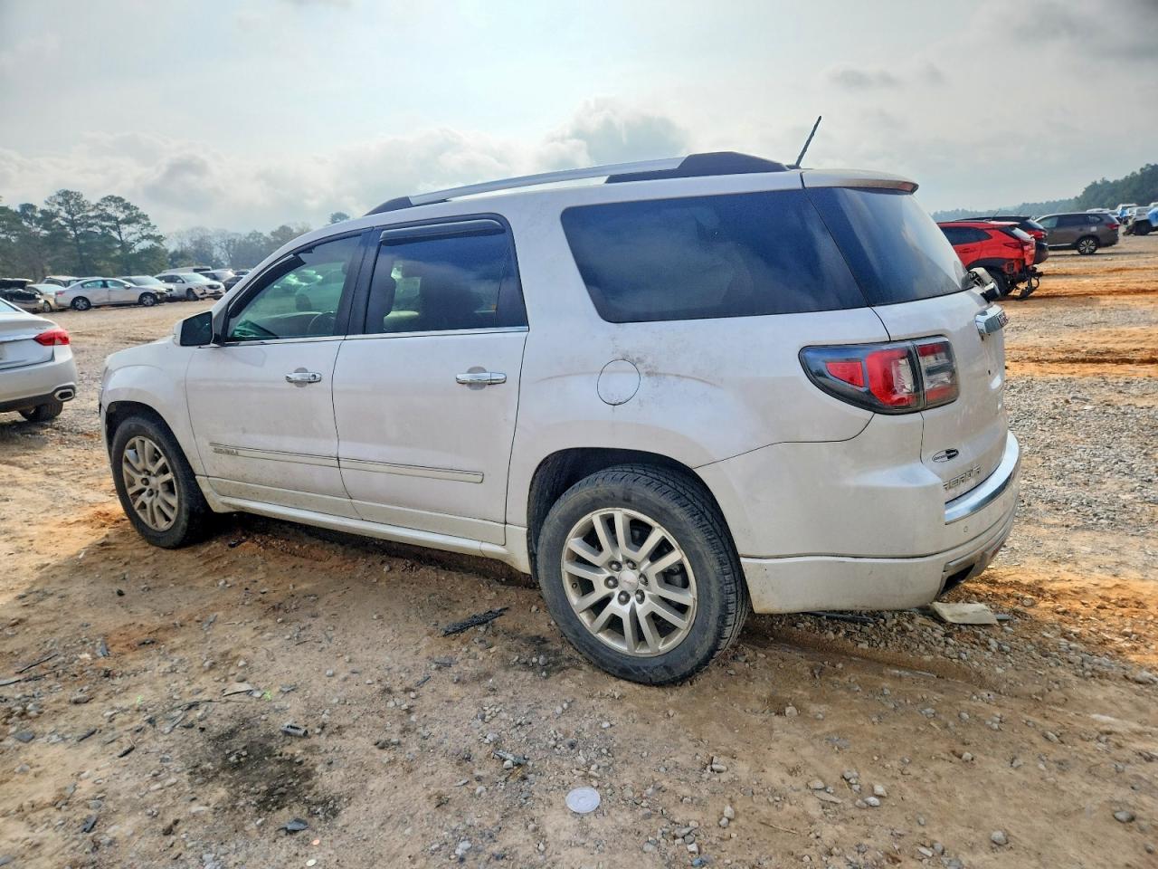 2016 GMC ACADIA DENALI photo 2