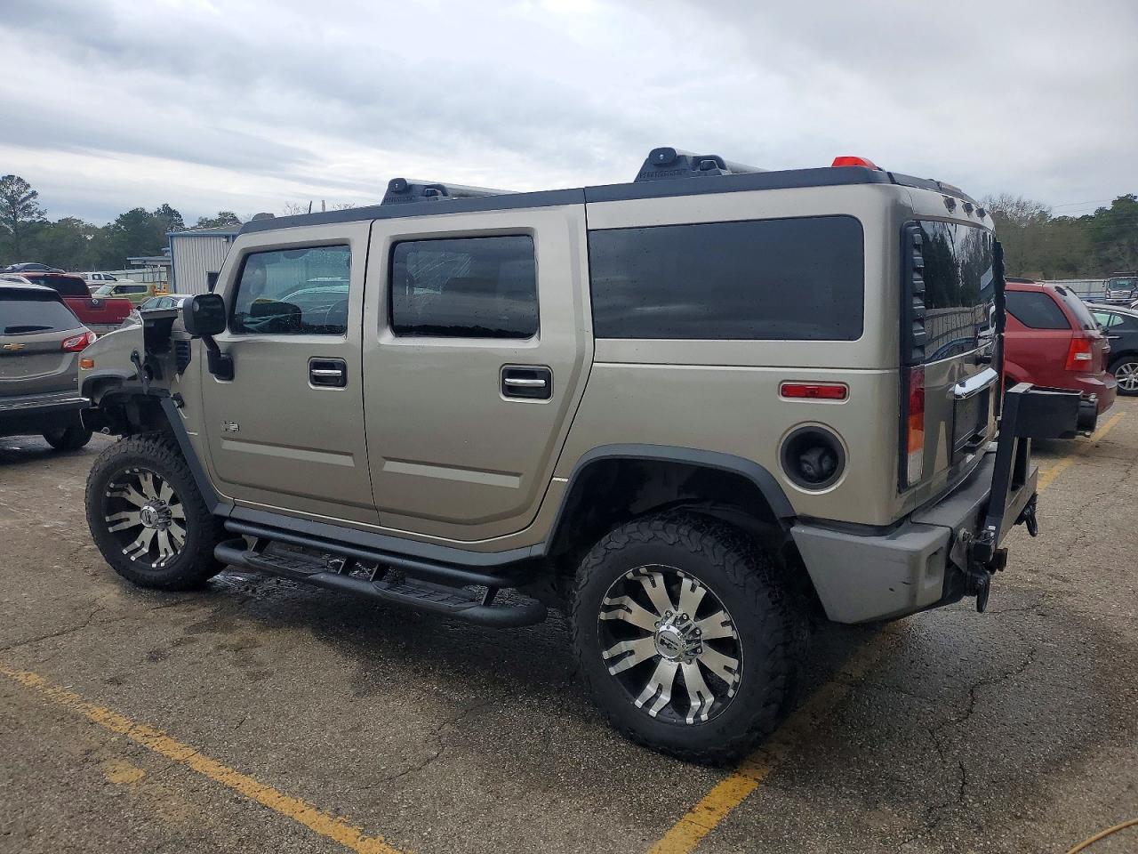 2003 HUMMER H2 photo 2