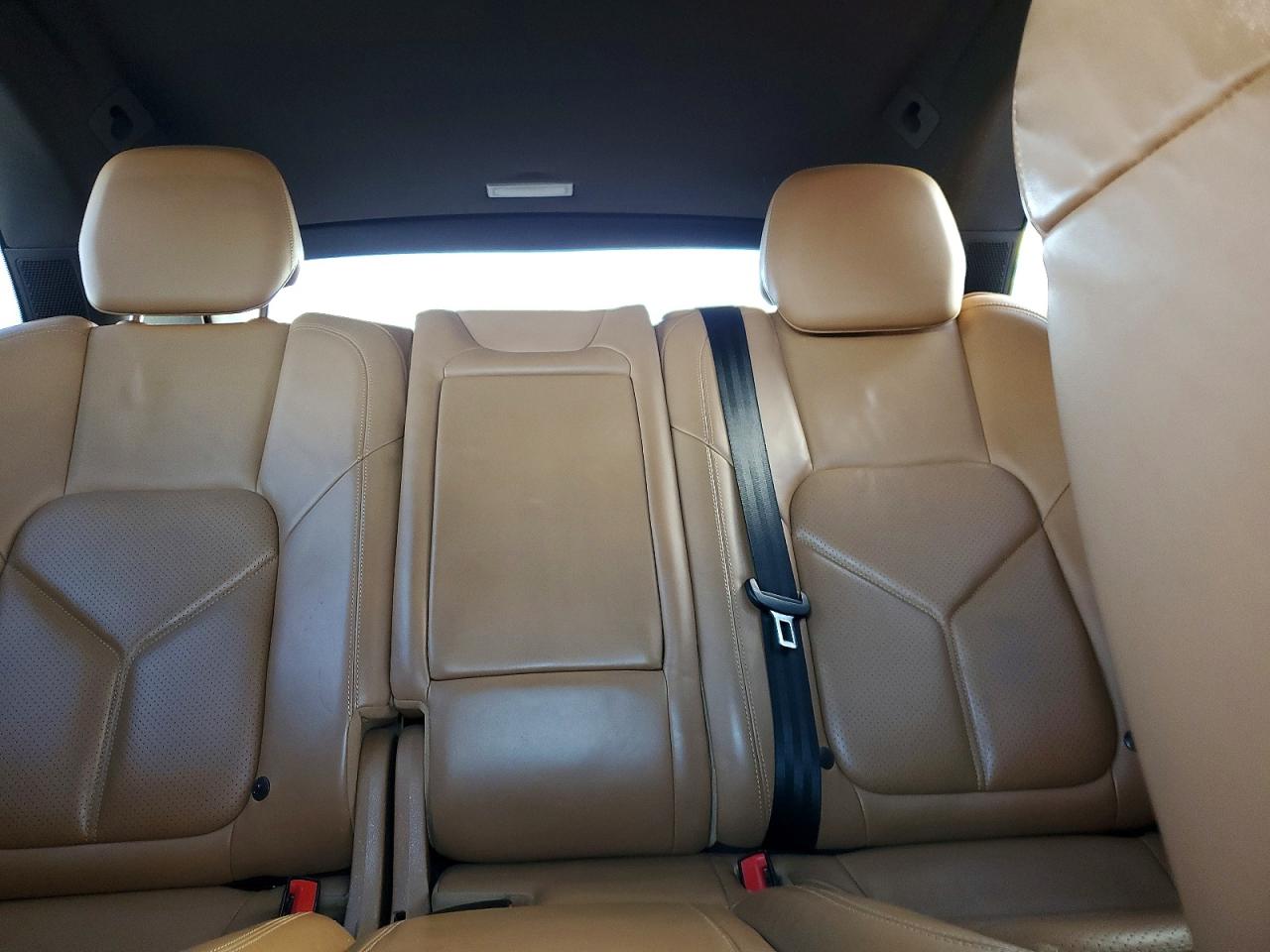 2013 PORSCHE CAYENNE photo 10
