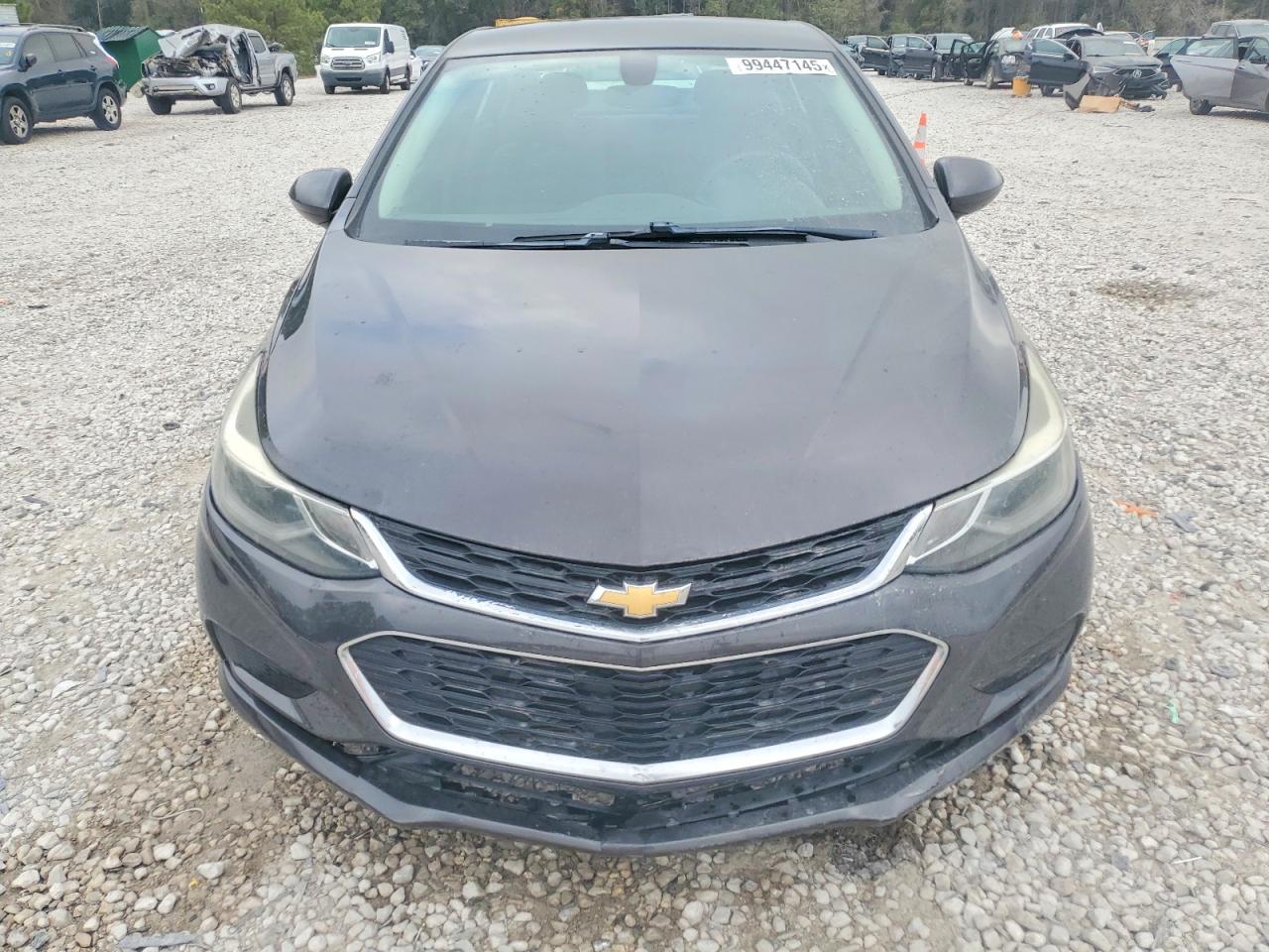 2017 CHEVROLET CRUZE LT photo 5