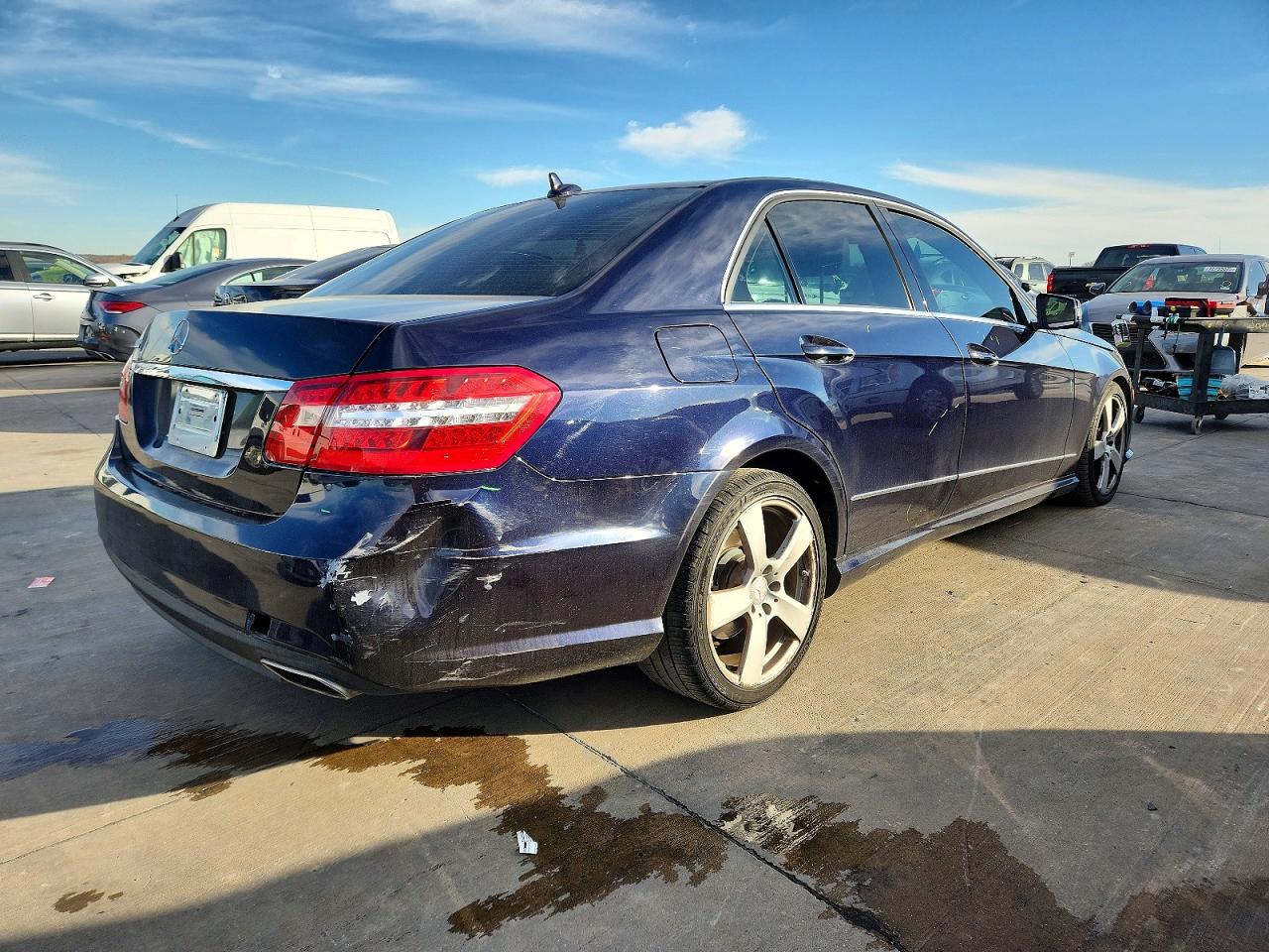 2011 MERCEDES-BENZ E 350 photo 3