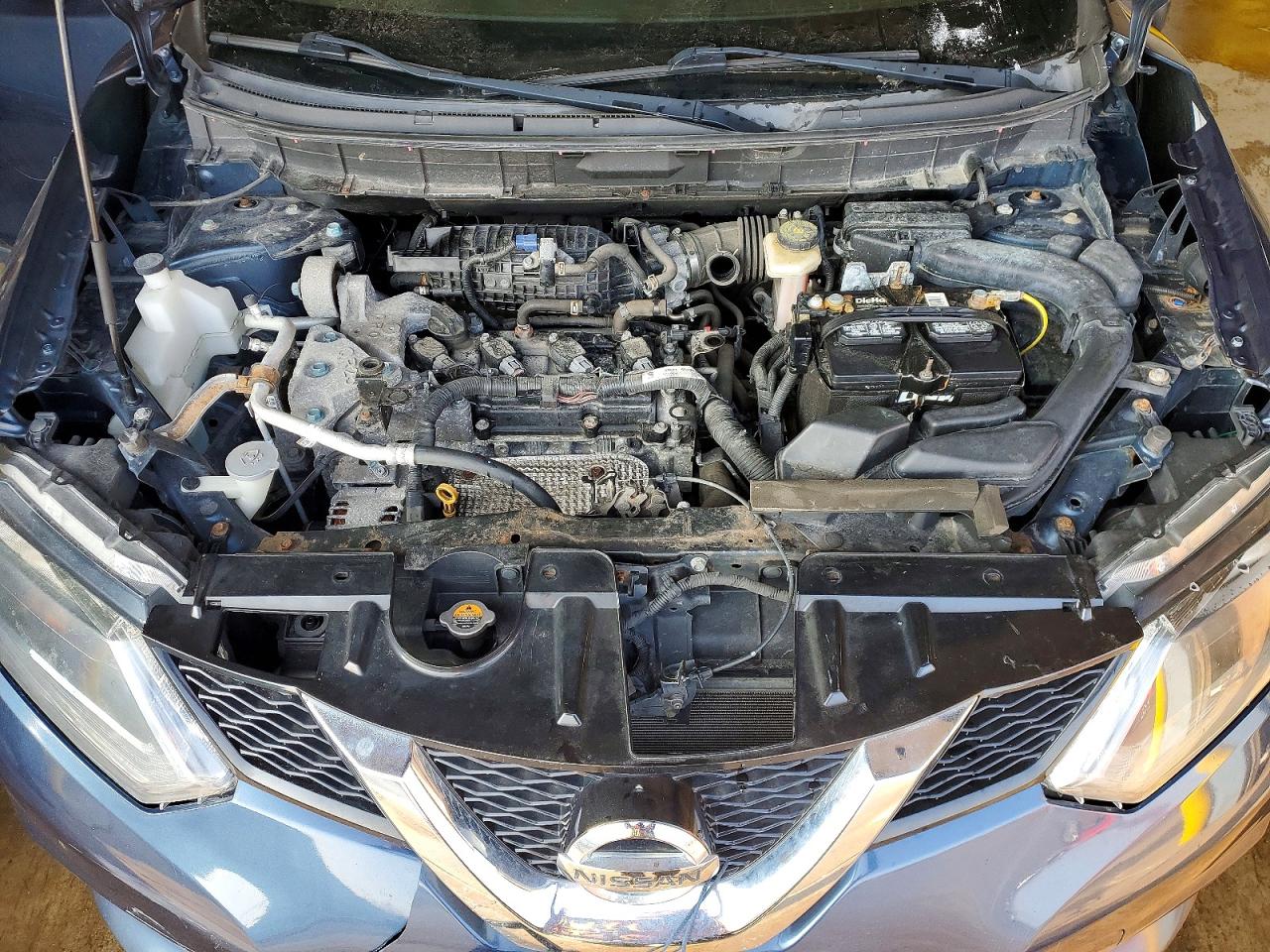 2016 NISSAN ROGUE S photo 12