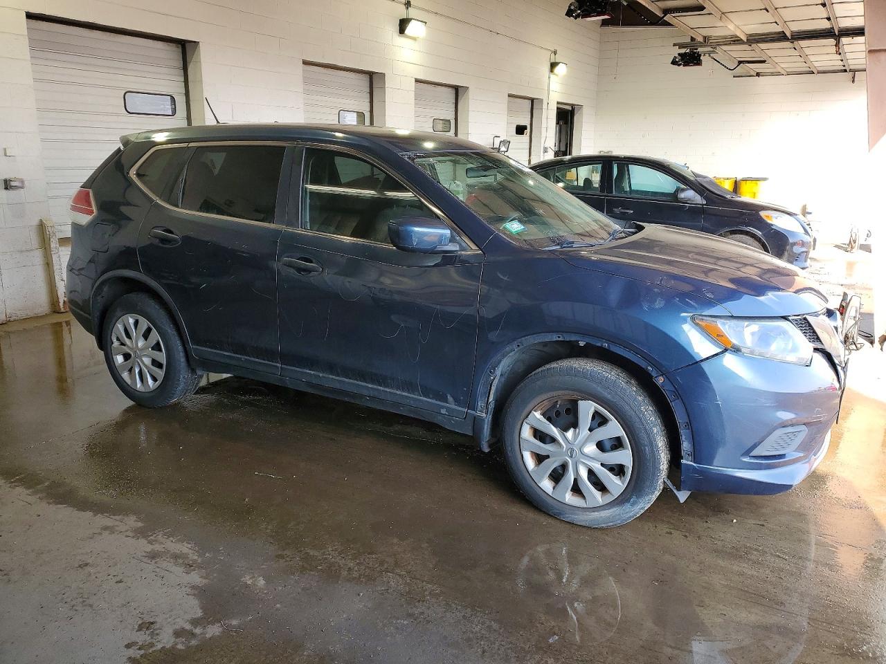 2016 NISSAN ROGUE S photo 4