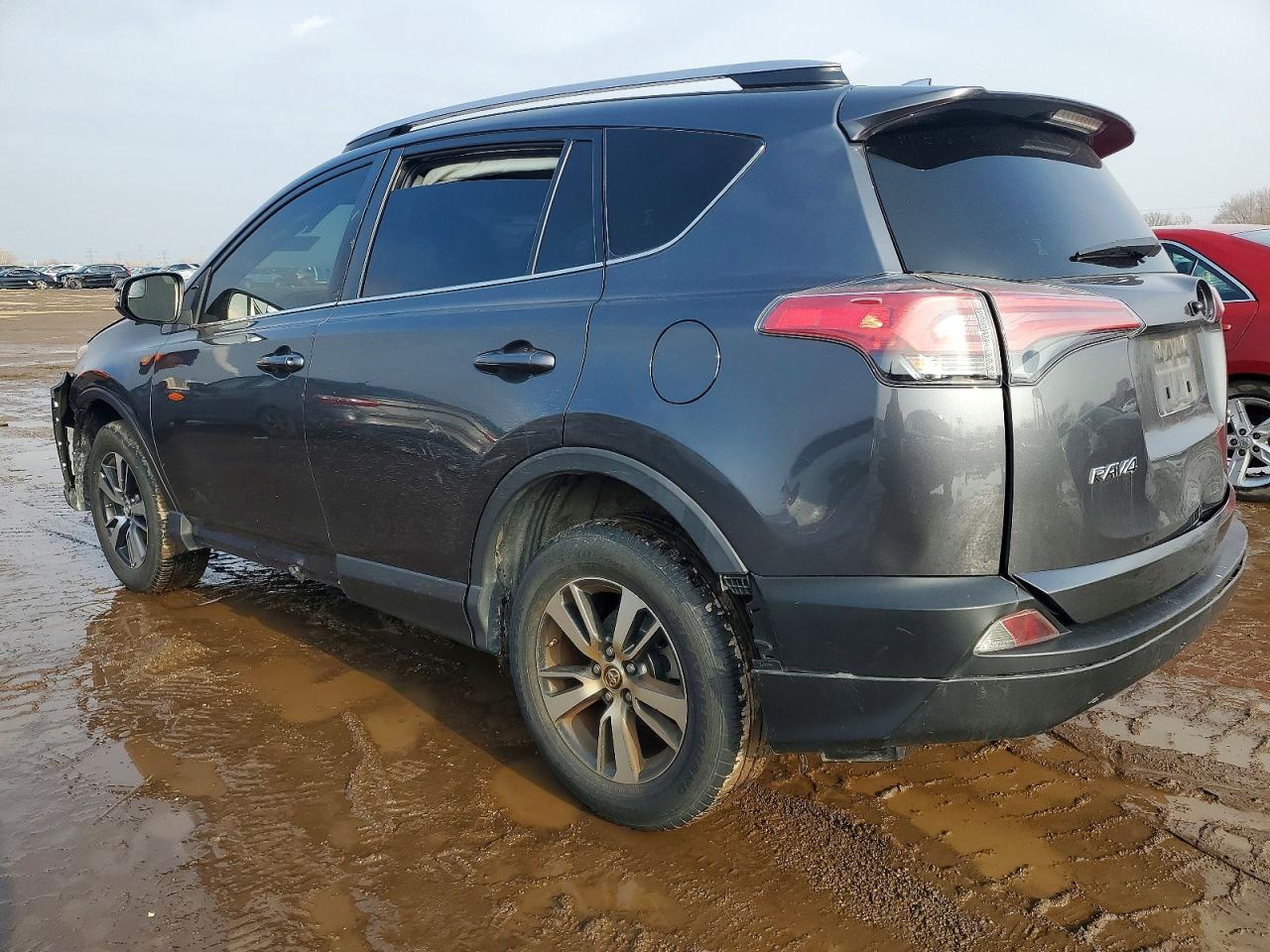 2017 TOYOTA RAV4 XLE photo 2