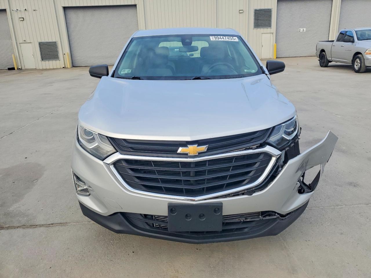 2020 CHEVROLET EQUINOX LS photo 5