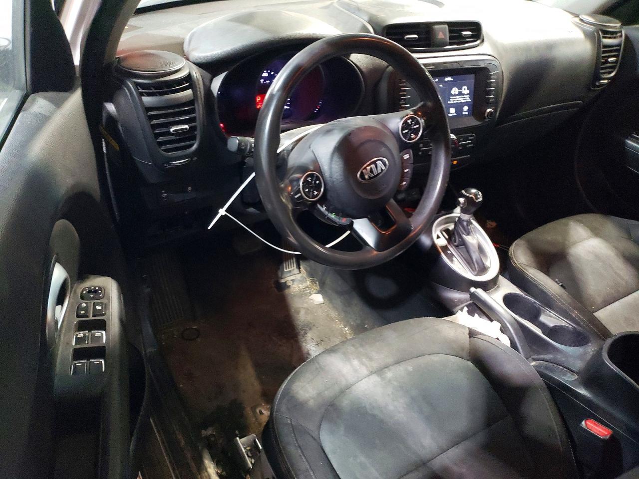 2018 KIA SOUL + photo 8