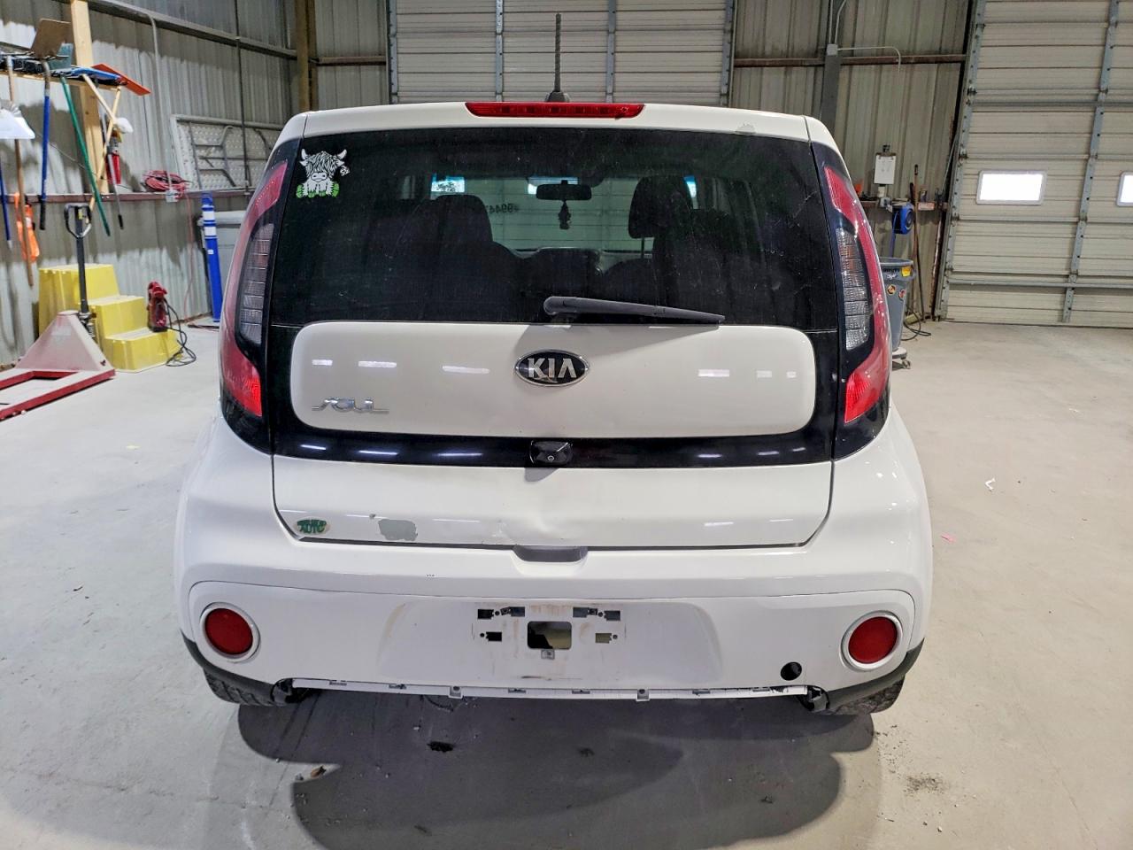 2018 KIA SOUL + photo 6