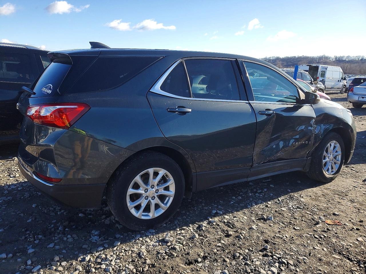 2018 CHEVROLET EQUINOX LT photo 3