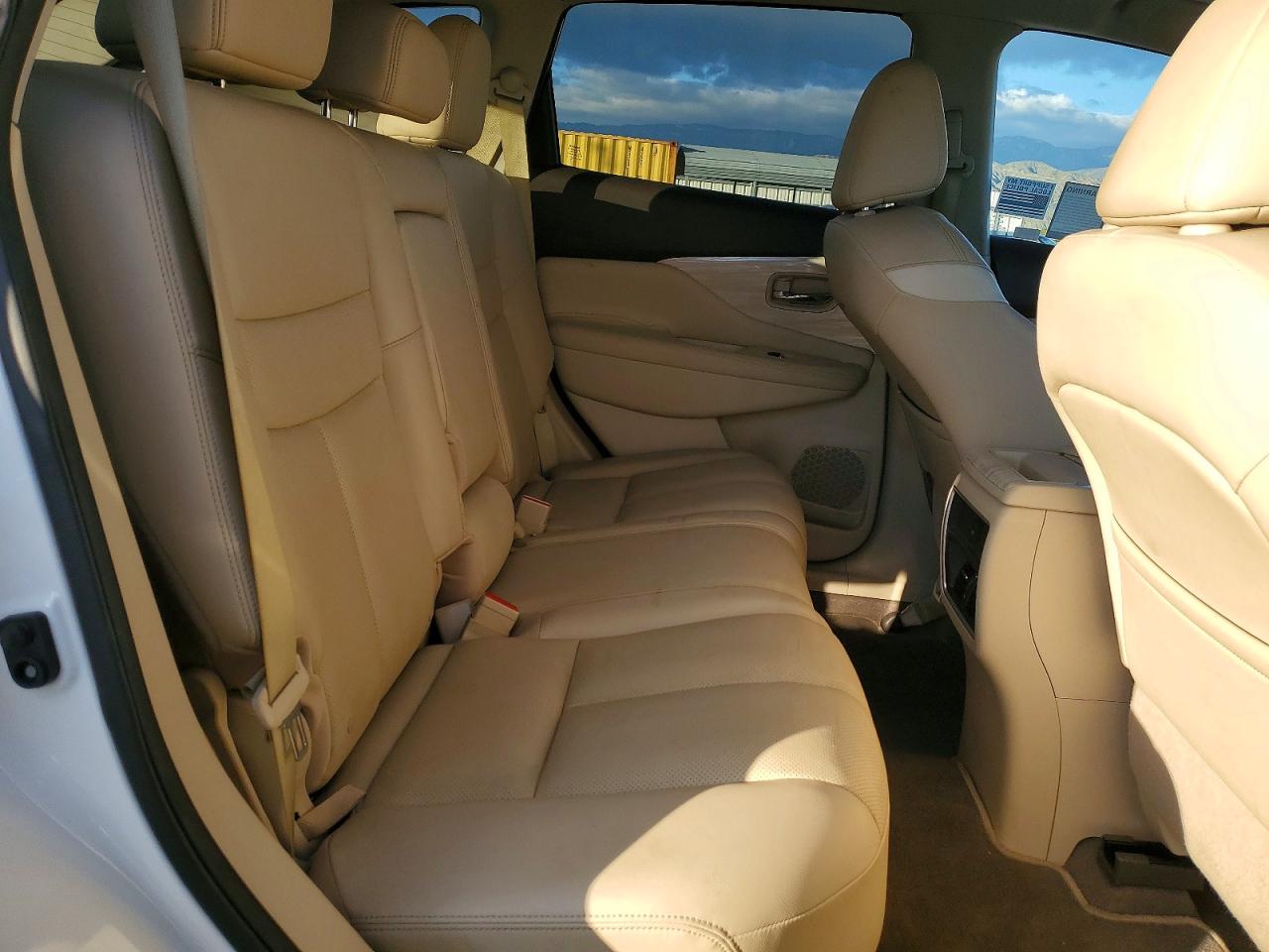 2017 NISSAN MURANO S photo 11