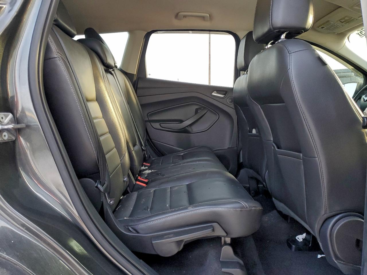2016 FORD ESCAPE SE photo 11
