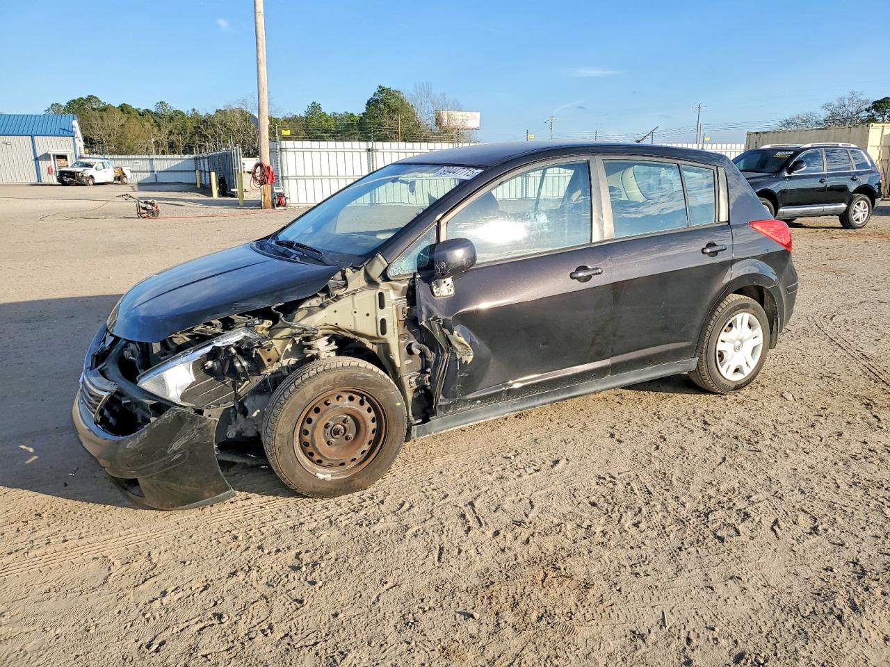 2011 NISSAN VERSA