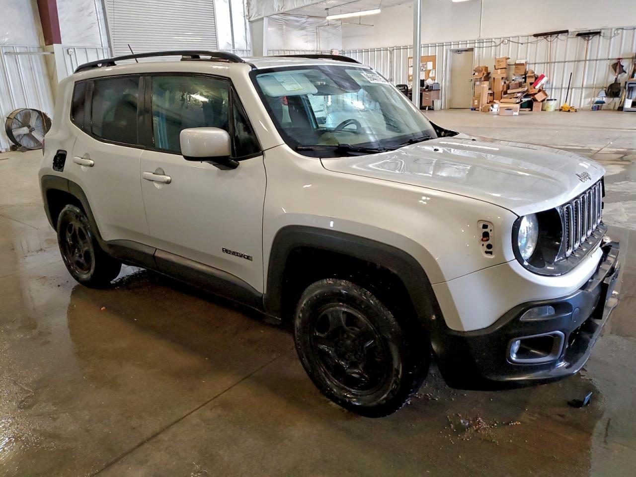 2015 JEEP RENEGADE LATITUDE photo 4