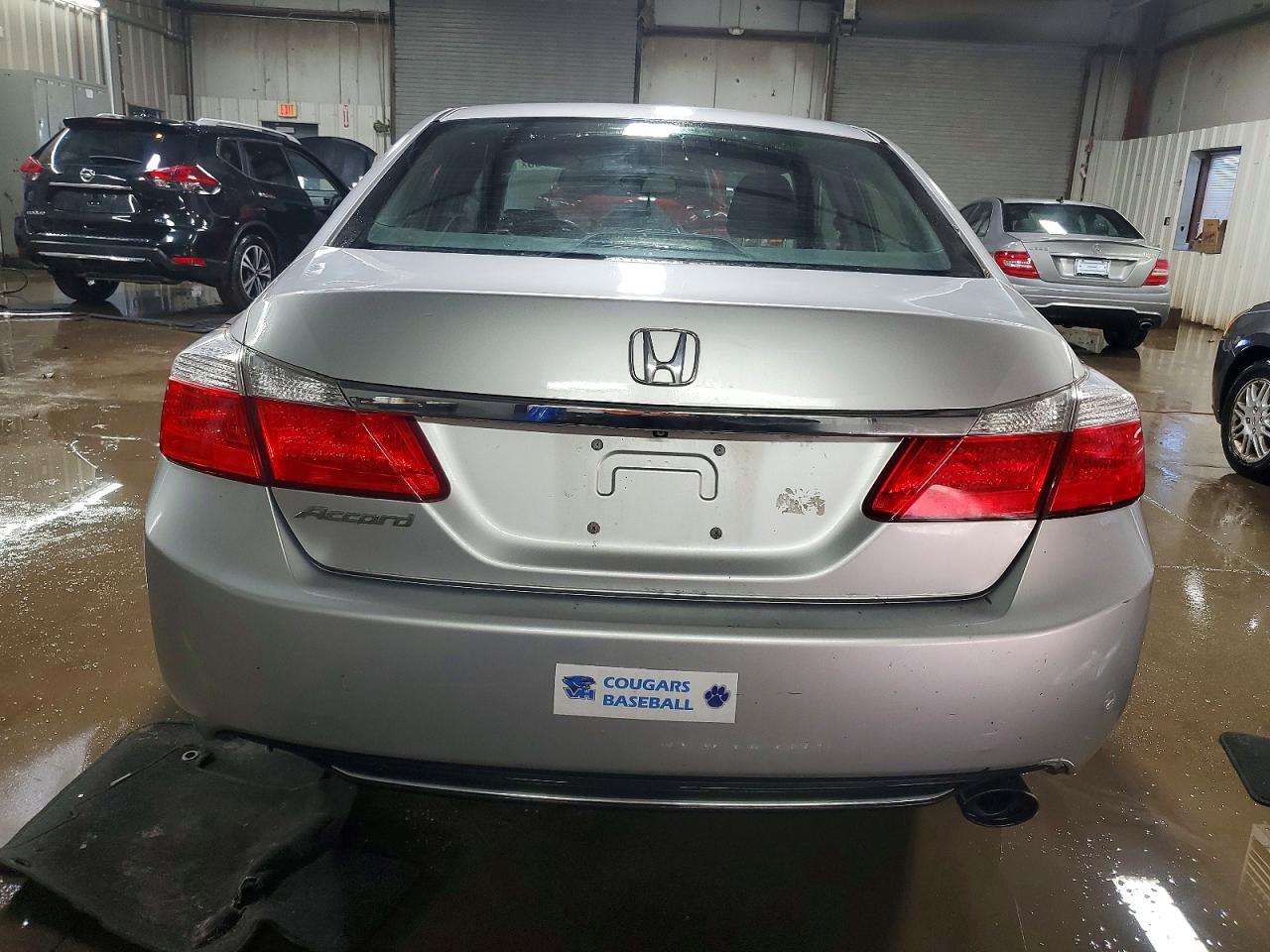 2015 HONDA ACCORD LX photo 6