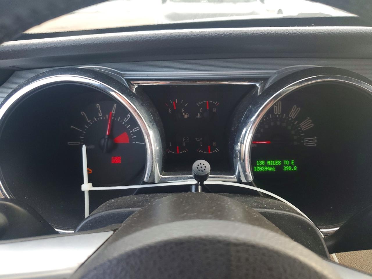 2005 FORD MUSTANG photo 9
