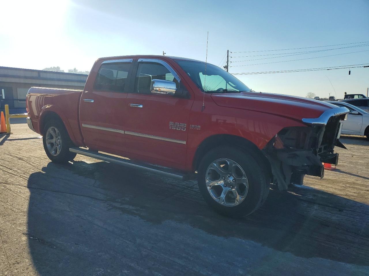 2016 RAM 1500 LARAMIE photo 4