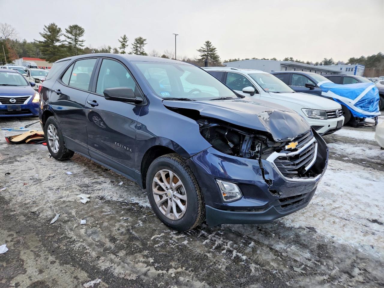 2019 CHEVROLET EQUINOX LS photo 4