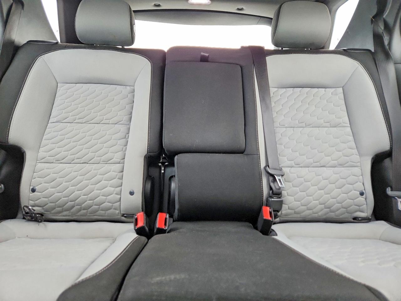 2019 CHEVROLET EQUINOX LS photo 10