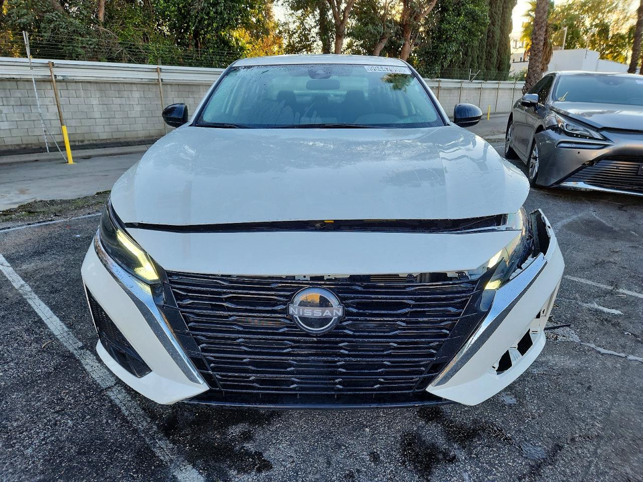 2025 NISSAN ALTIMA SV photo 5