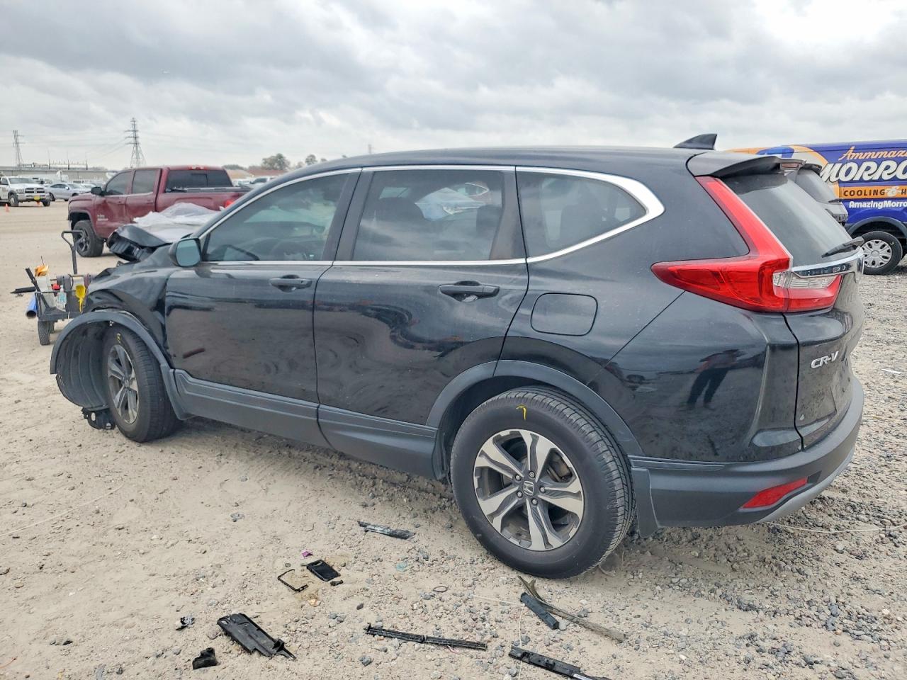 2017 HONDA CR-V LX photo 2