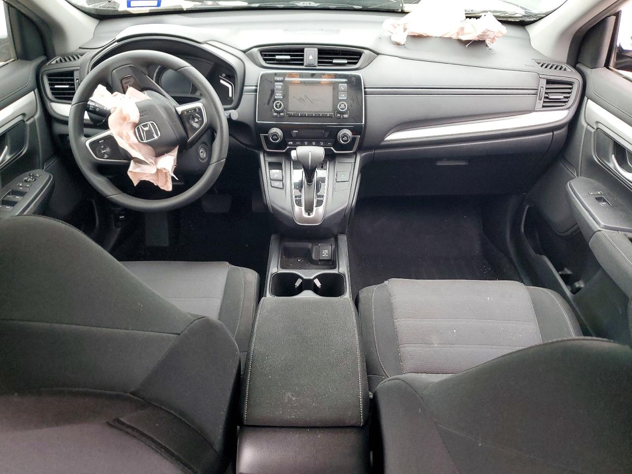 2017 HONDA CR-V LX photo 8