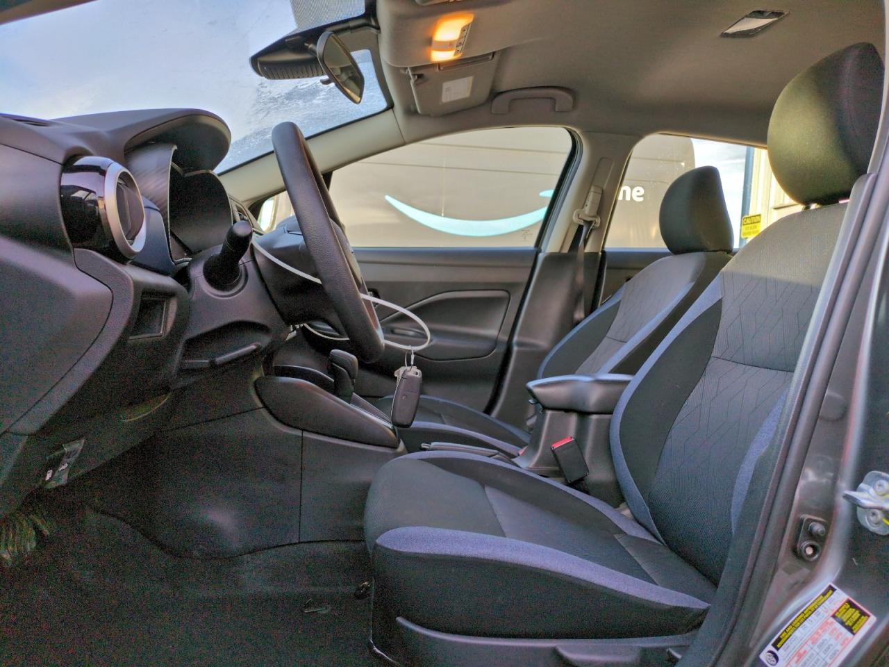 2025 NISSAN VERSA SV photo 13