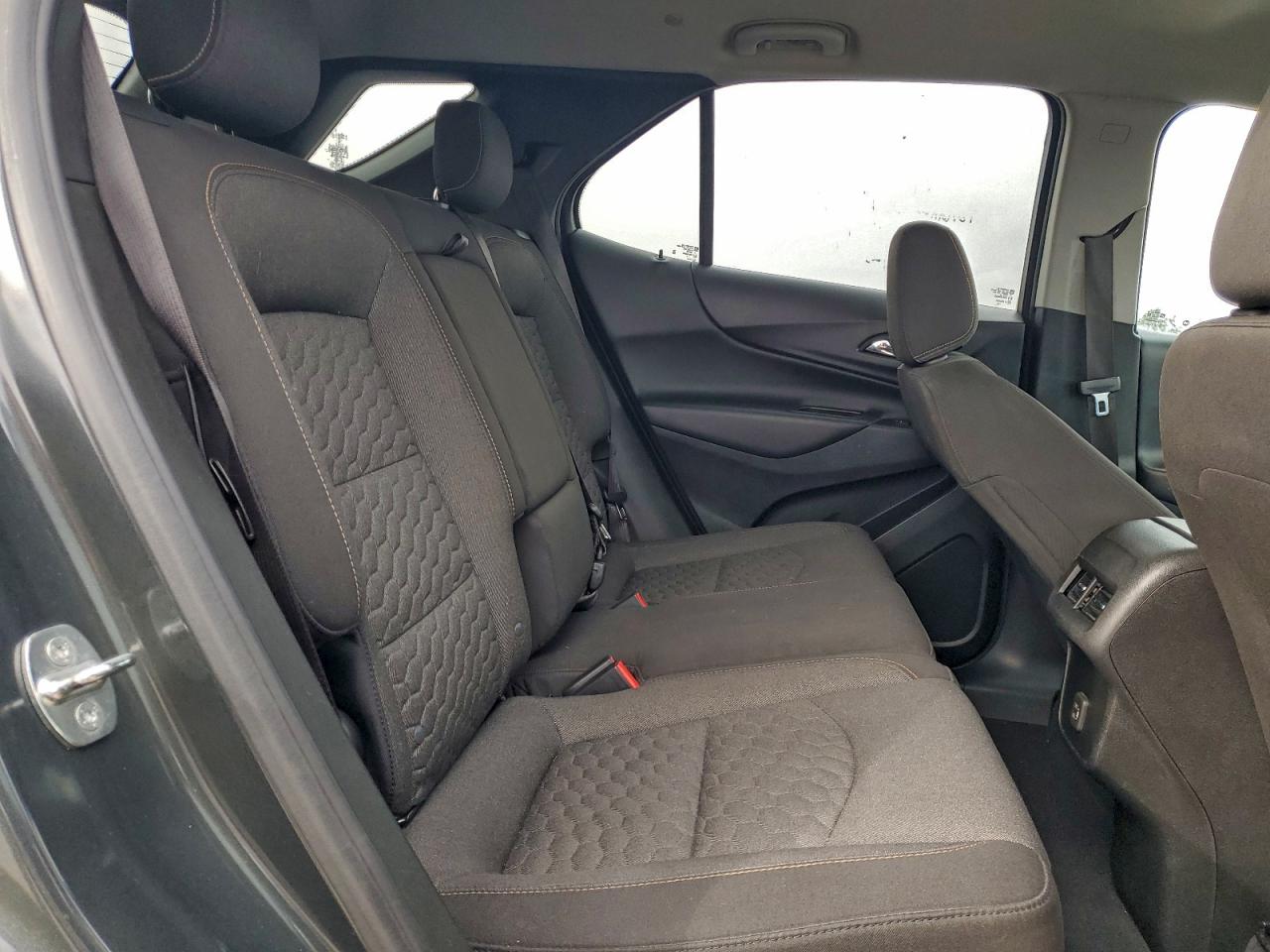 2020 CHEVROLET EQUINOX LT photo 11