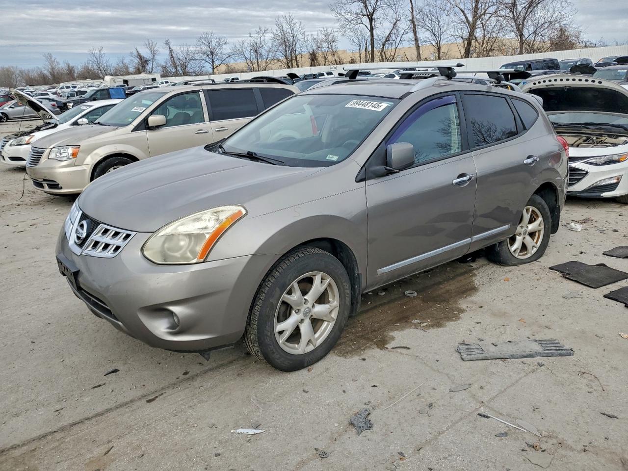 2011 NISSAN ROGUE