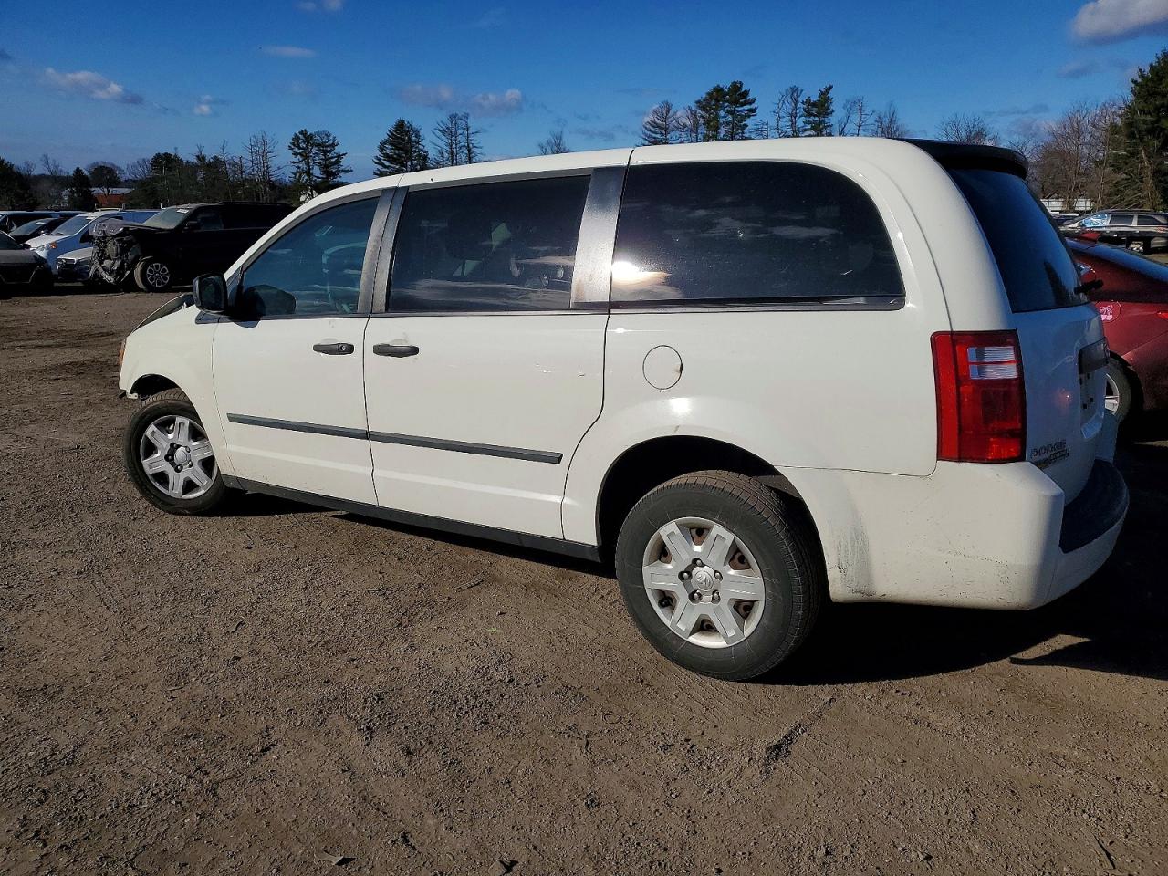 2010 DODGE GRAND CARAVAN C/V photo 2