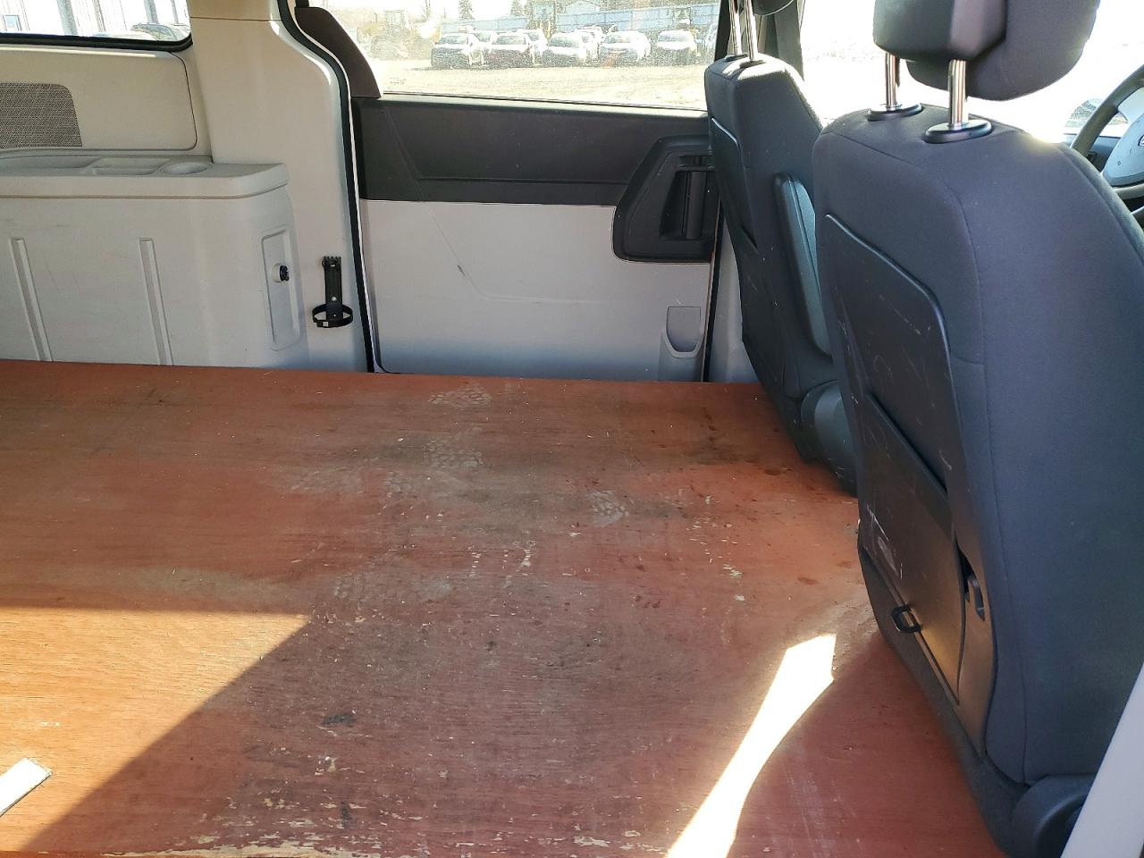 2010 DODGE GRAND CARAVAN C/V photo 11