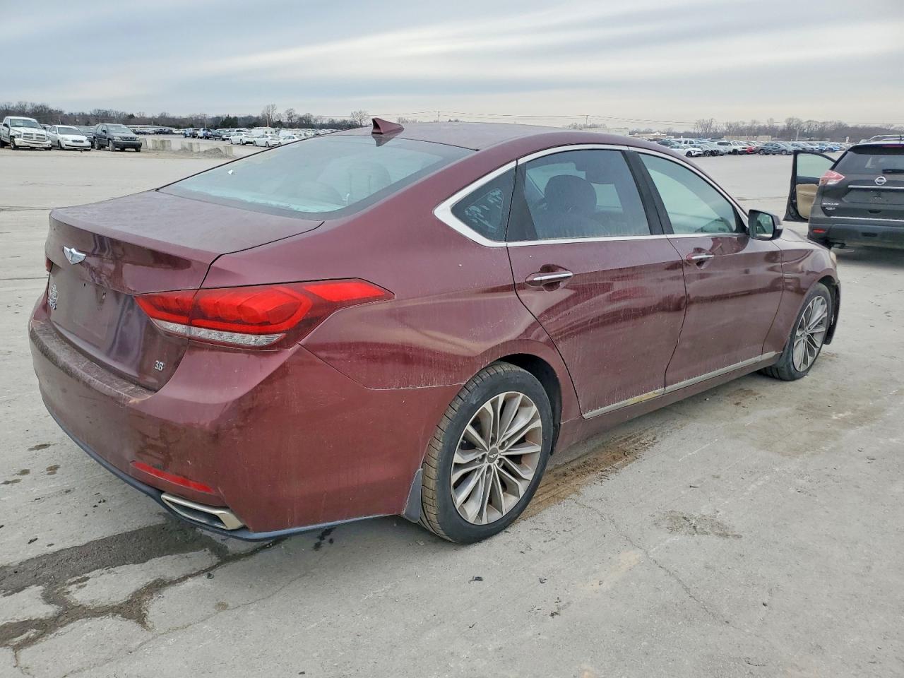 2015 HYUNDAI GENESIS 3.8L photo 3